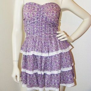 Strapless floral dress w/ Multi layered skirt sz S